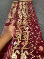 Maroon and golden Jamdani Saree - Image 7